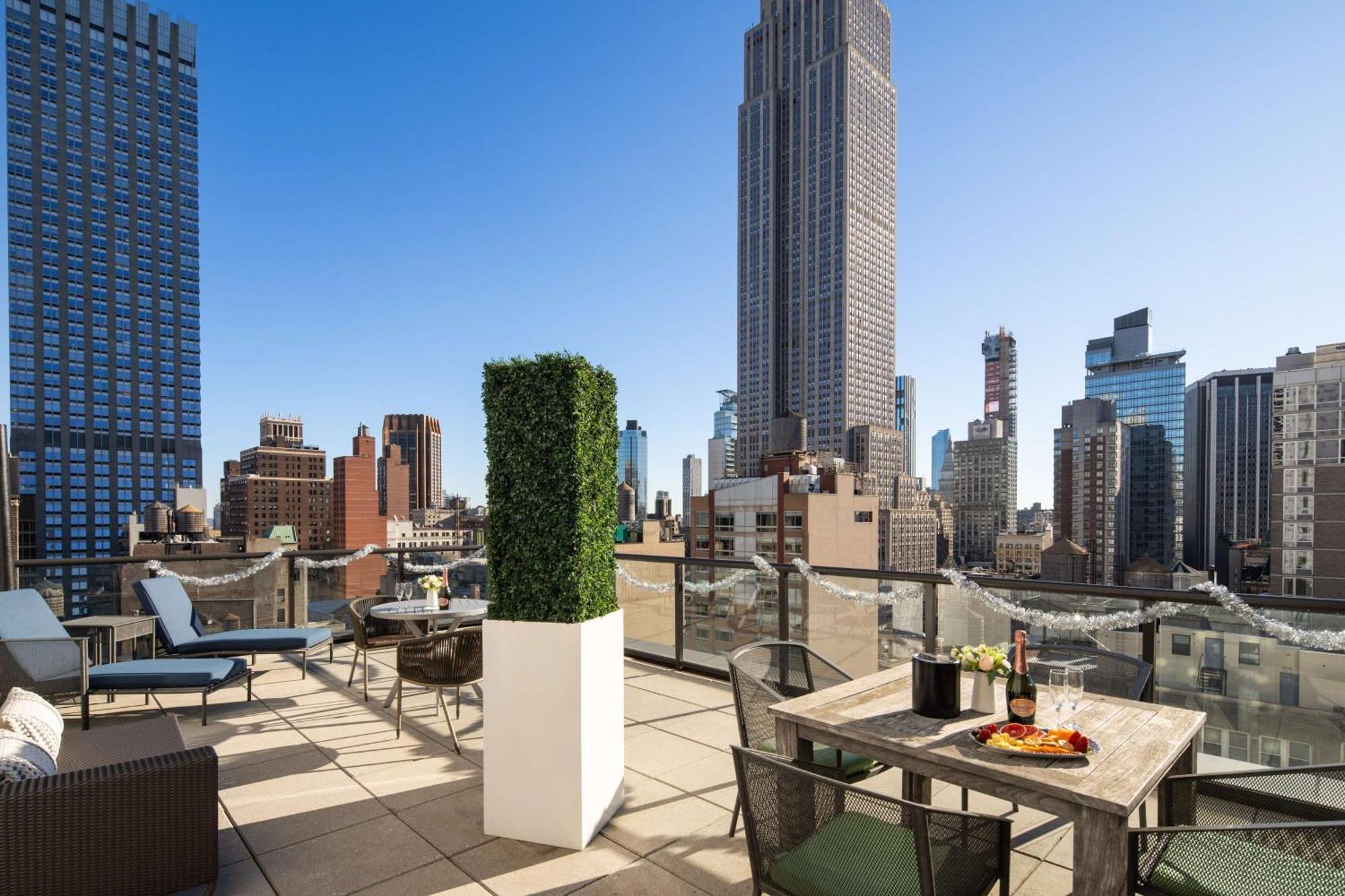 Embassy By Hilton Manhattan Times Square 4* Nova York